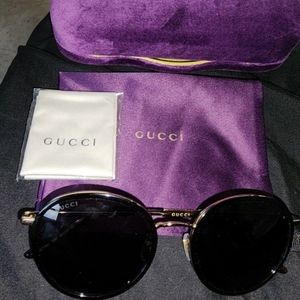 gucci sunglasses unisex 🔥